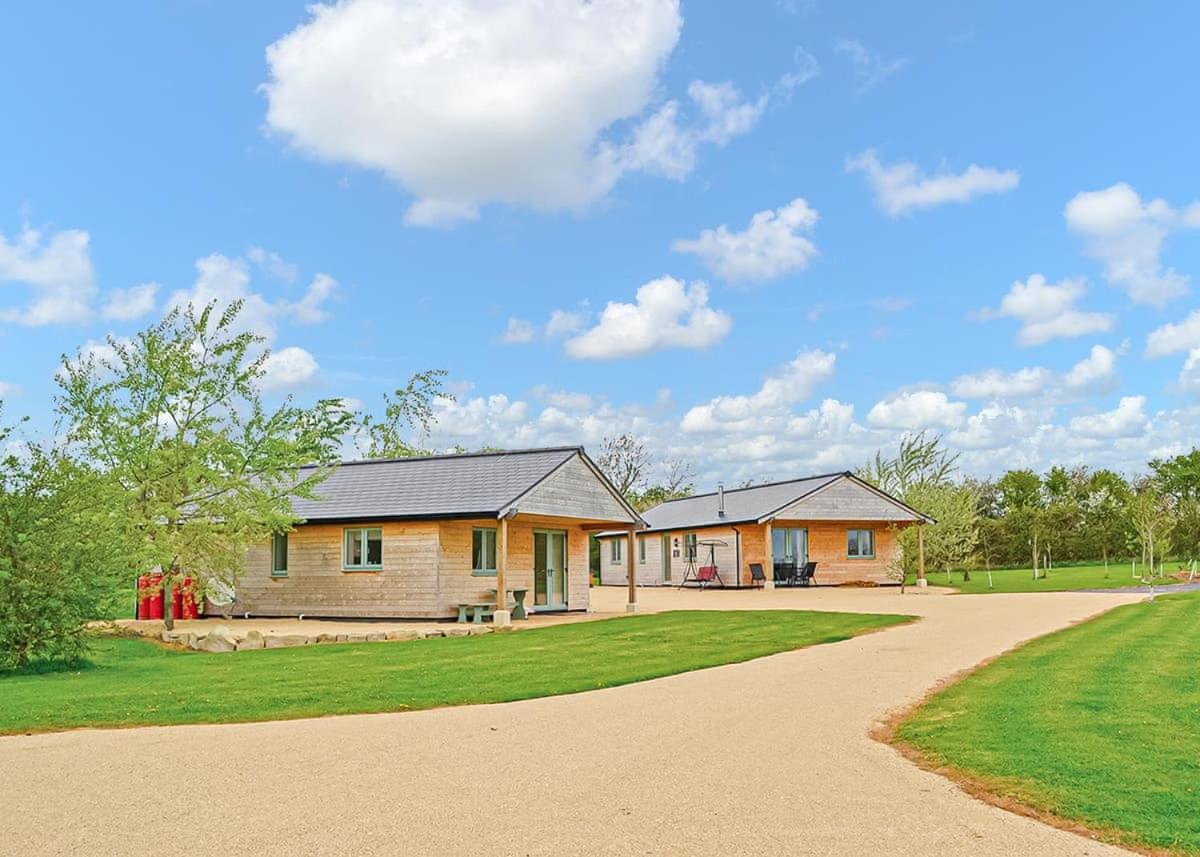 Little Moorland Farm Lodges Chapel Allerton Екстер'єр фото